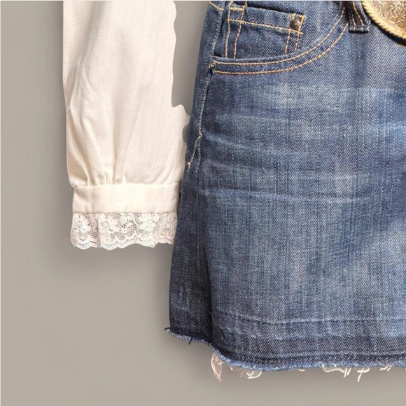 Ivory Lace Ruffle Victorian Blouse - Picture 4 of 8